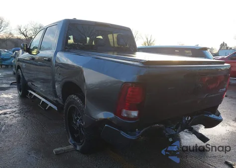 2017 Ram 1500 Sport z USA, uszkodzony, nr VIN 1C6RR7MT5HS630730